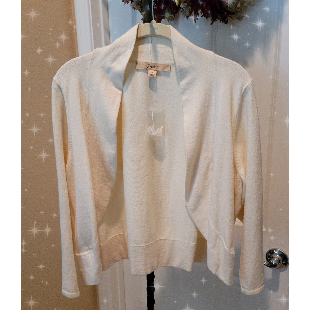 *Sold*Cream Crop Shrug